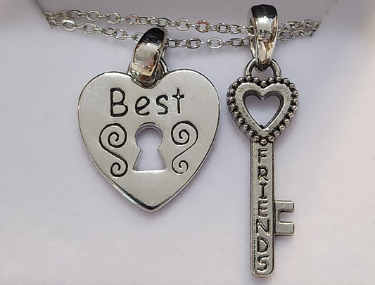 Fashion jewellery chain and pendant with heart and key for best friends