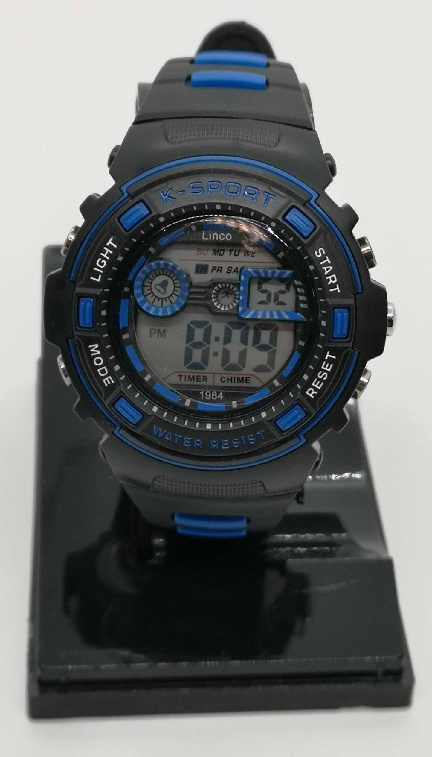Digital black and blue small 3.5cm face water resistant